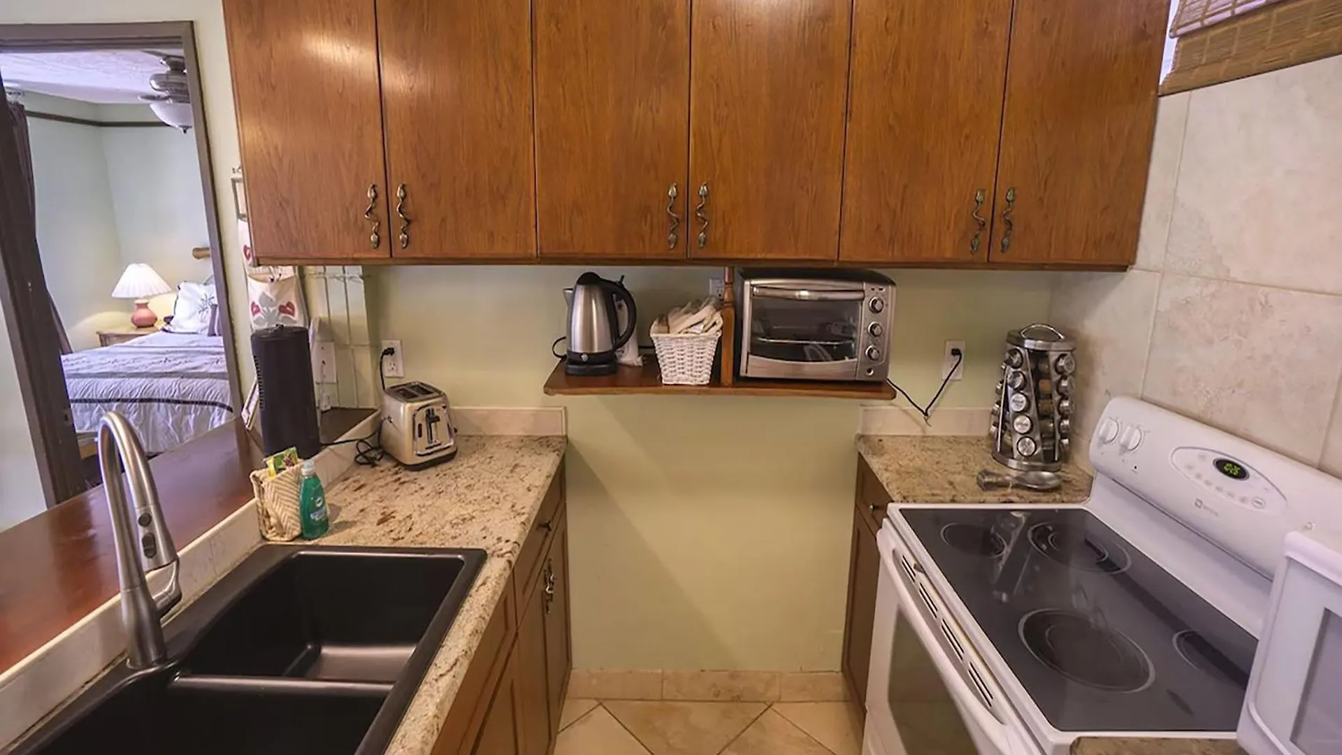 Holiday home Haleakala Shores A-308 - Ocean/Mountain Views, Stylish 2Br/2Ba, Lanai, Ac, Wi-Fi Wailea  United States