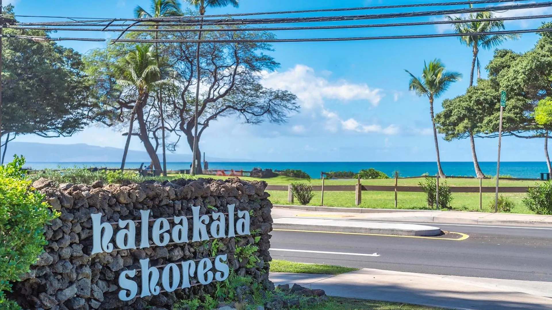 Holiday home Haleakala Shores A-308 - Ocean/Mountain Views, Stylish 2Br/2Ba, Lanai, Ac, Wi-Fi Wailea